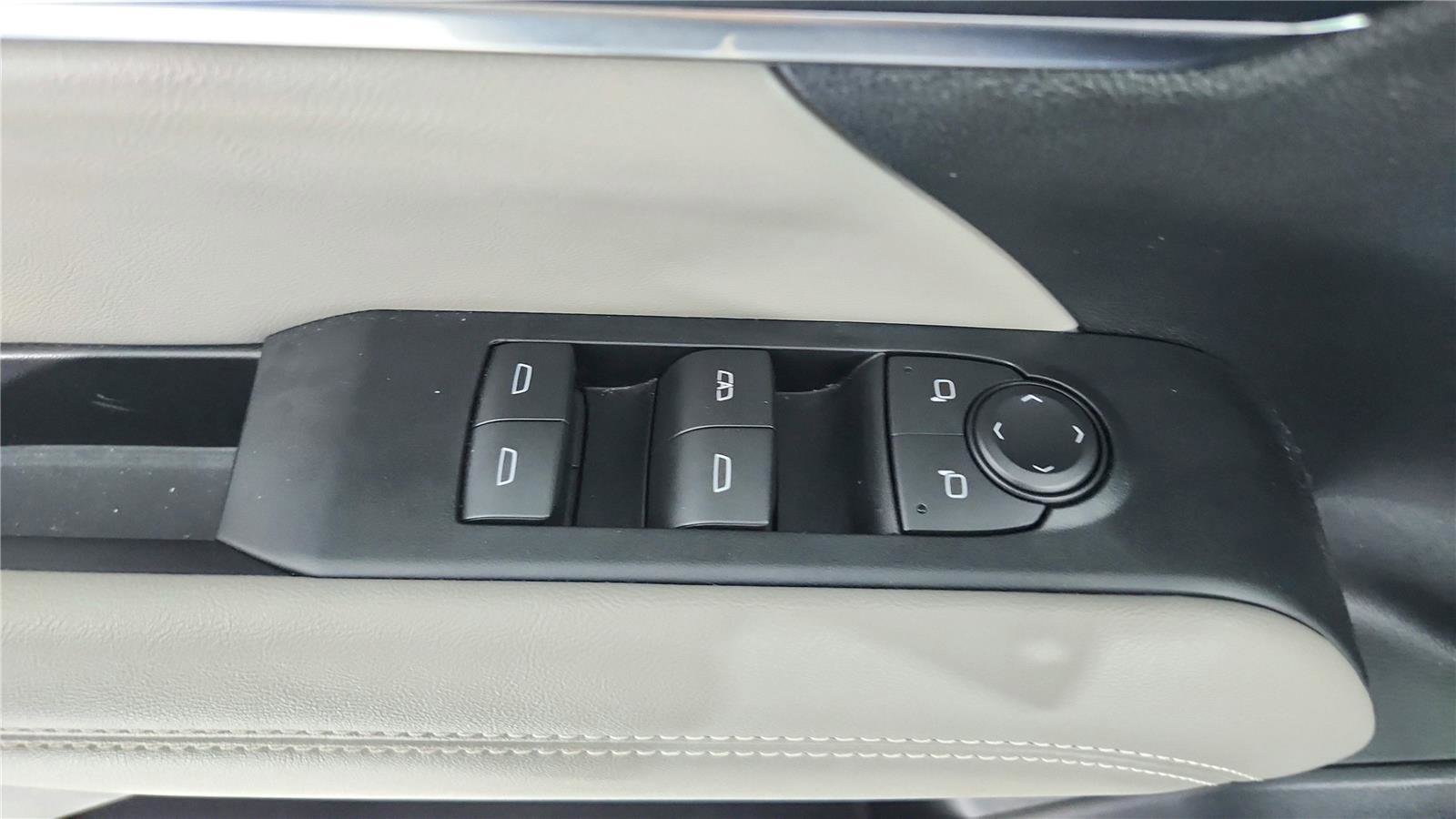 Used 2026 GMC Terrain Elevation AWD/4WD image 10