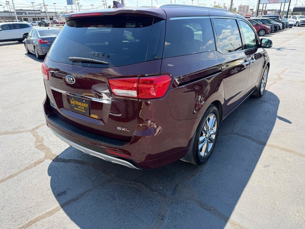 Used 2016 Kia Sedona SX Limited FWD image 5