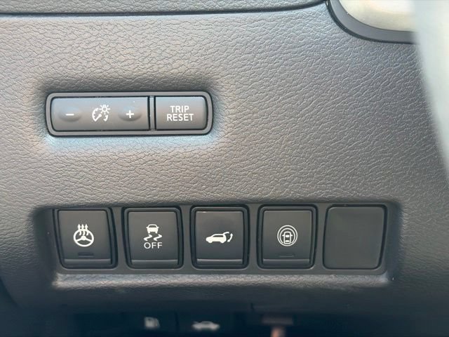 Used 2021 Nissan Murano Platinum w/ Cargo Package FWD image 32