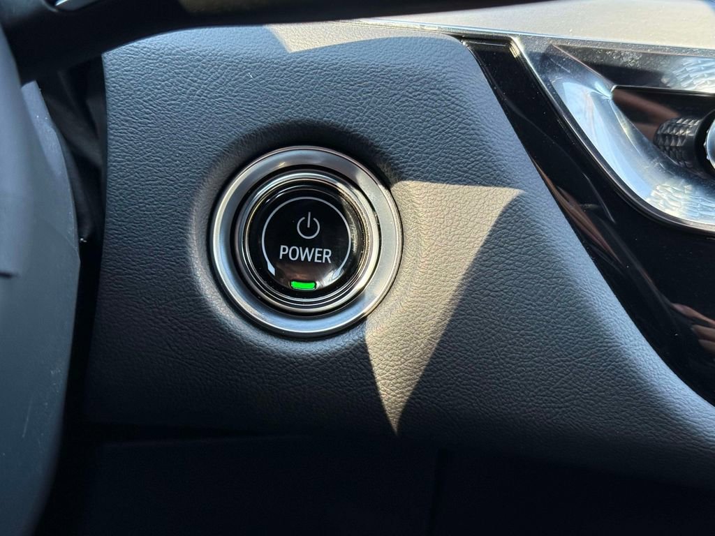 Used 2024 Cadillac Lyriq Luxury w/ LPO, Floor Liner Package image 26