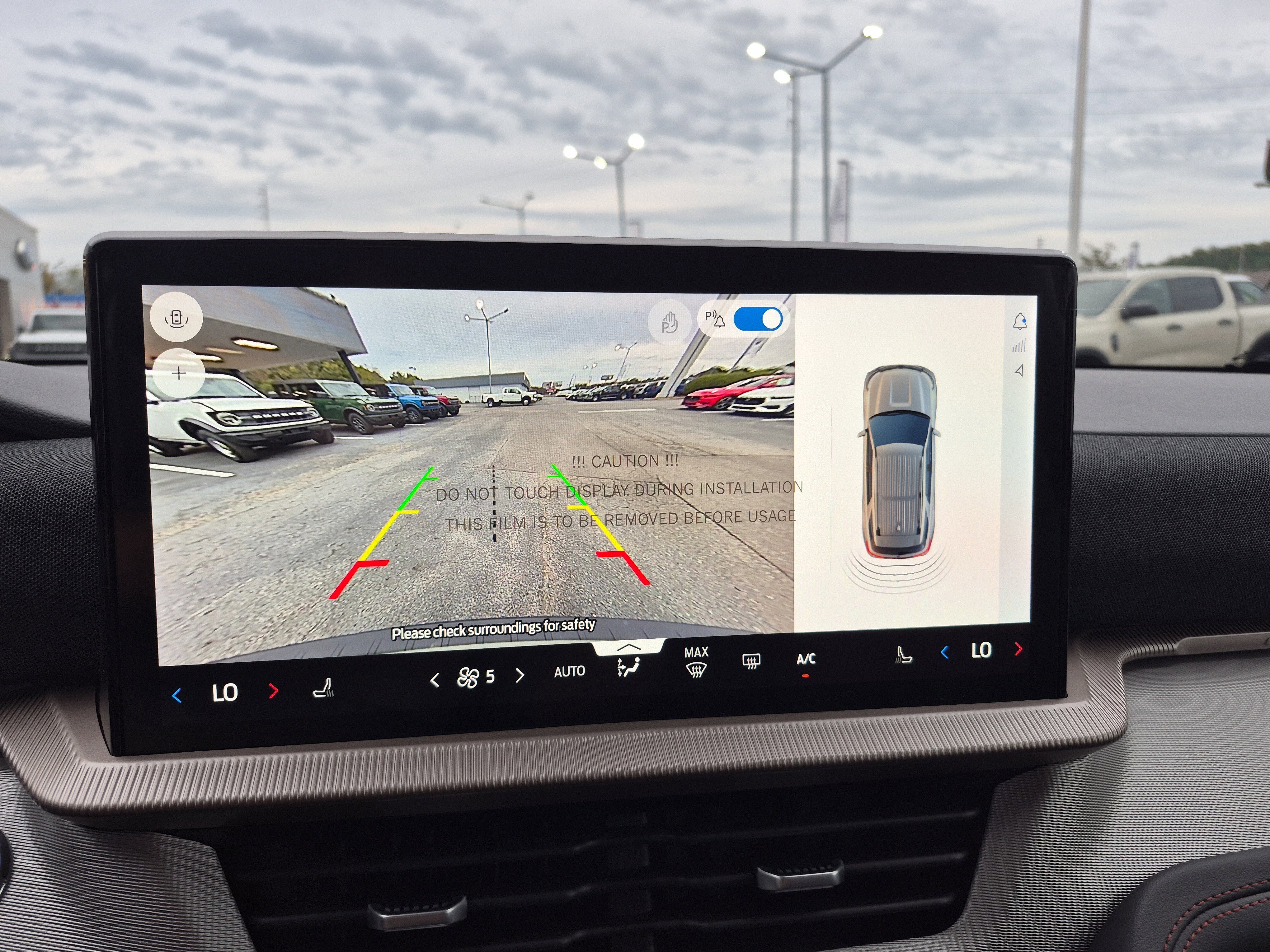 New 2026 Ford Explorer Active image 38