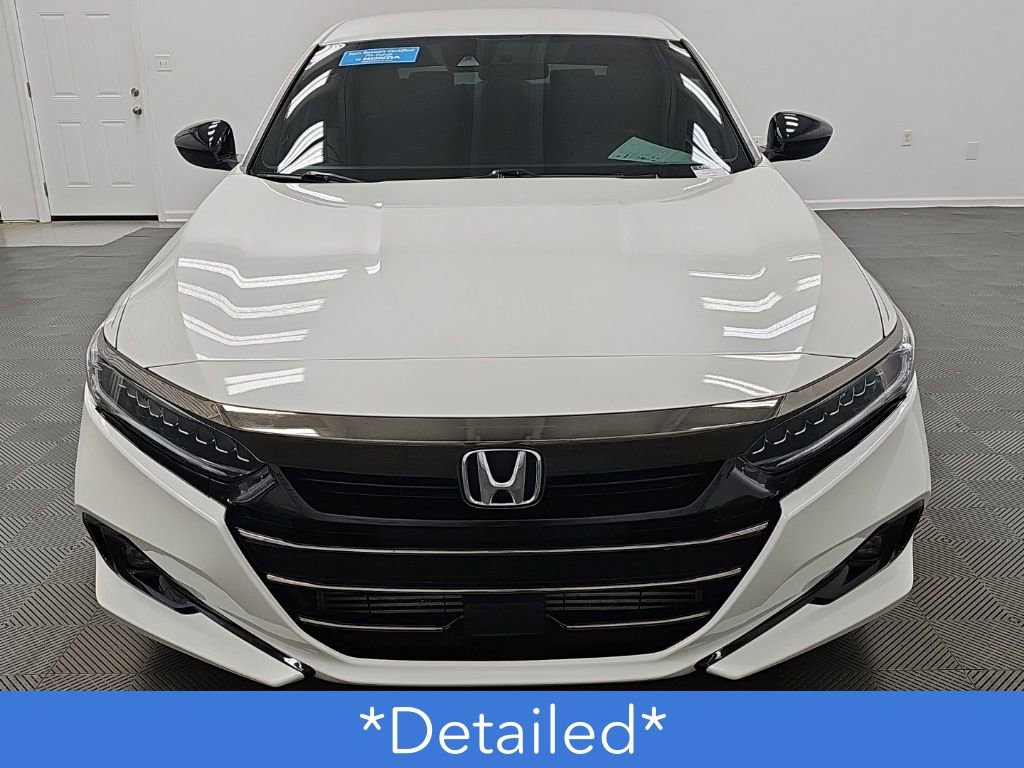 Used 2022 Honda Accord Sport image 2