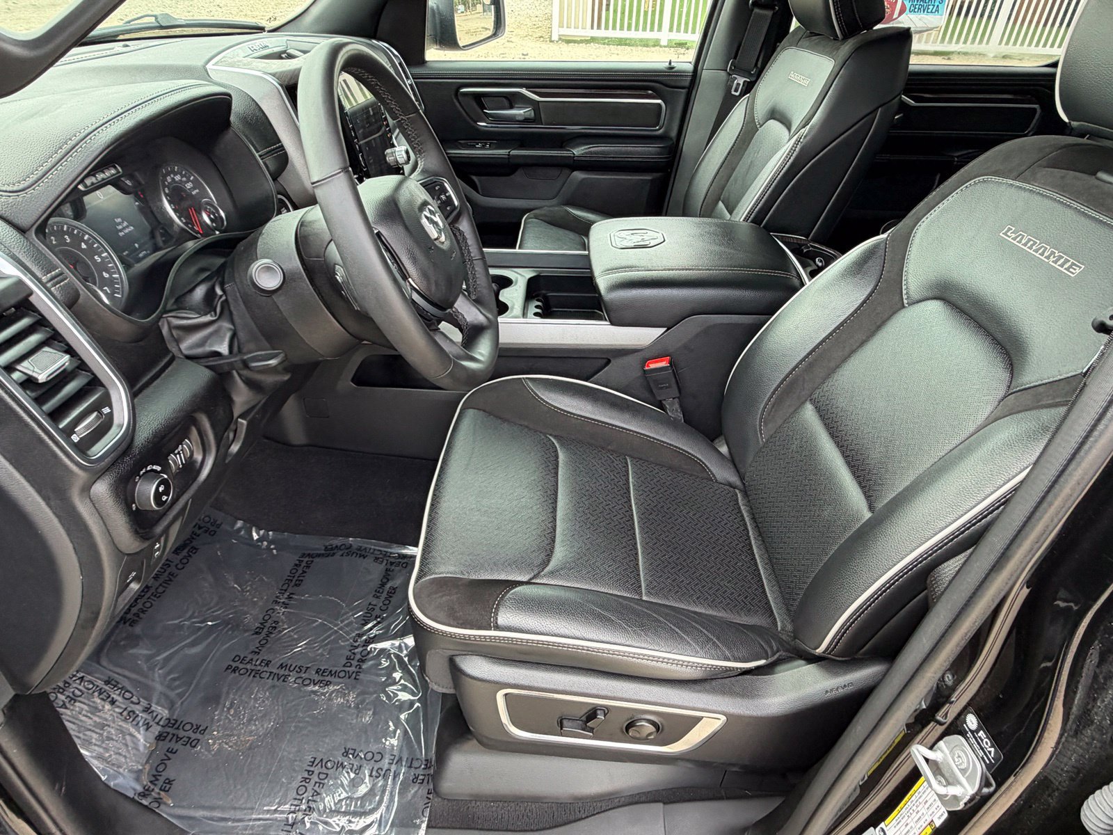 Used 2026 RAM 1500 Laramie AWD/4WD image 39