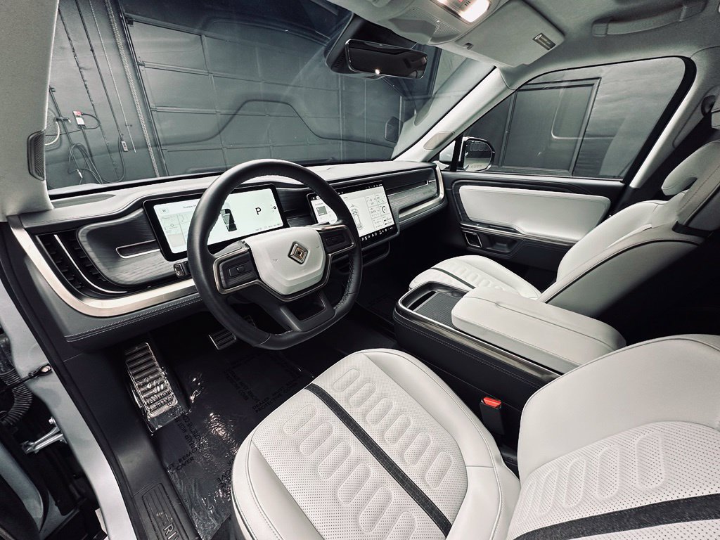 Used 2024 Rivian R1S Adventure Dual AWD/4WD image 18