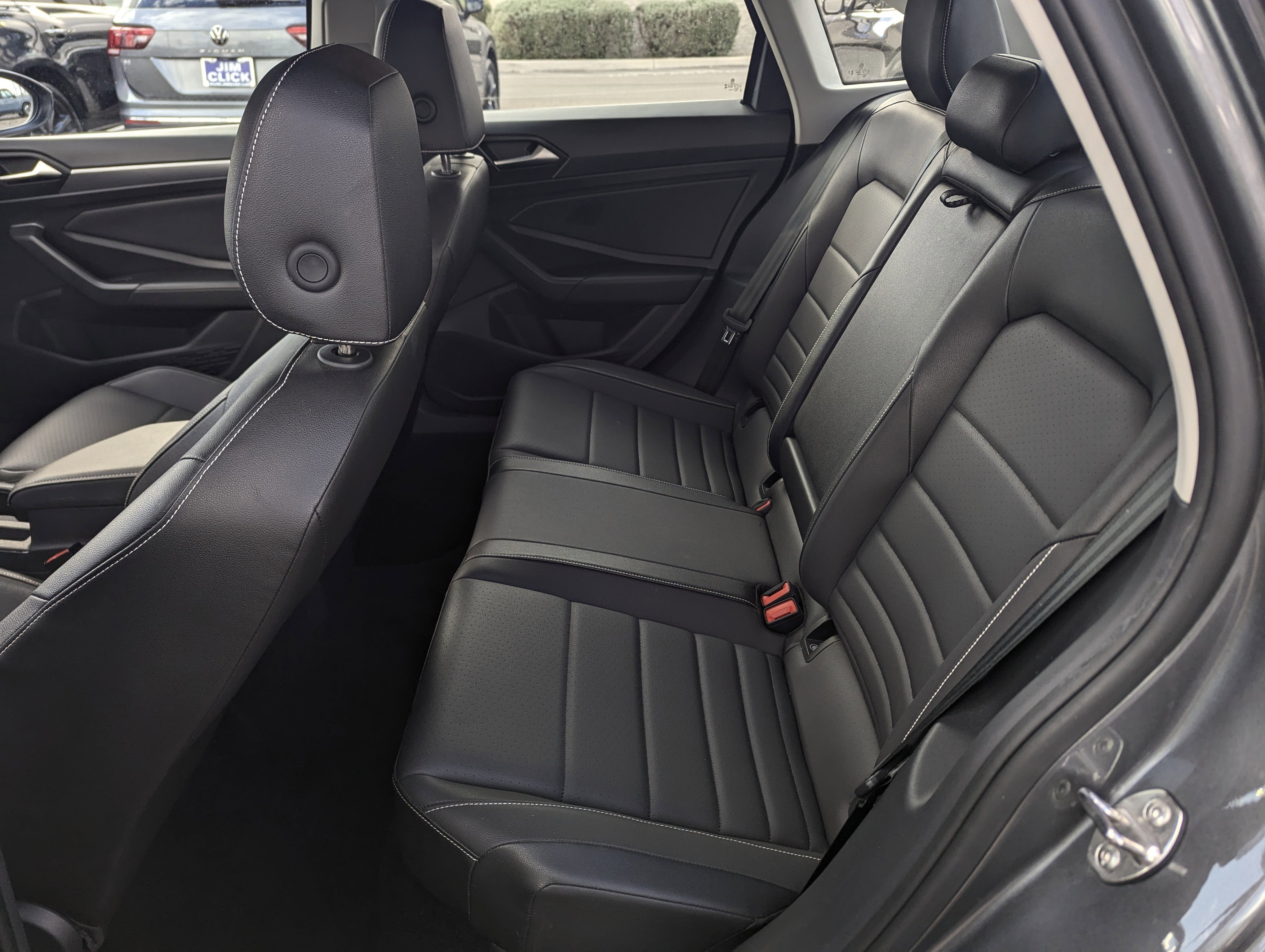 Used 2024 Volkswagen Jetta SE image 8