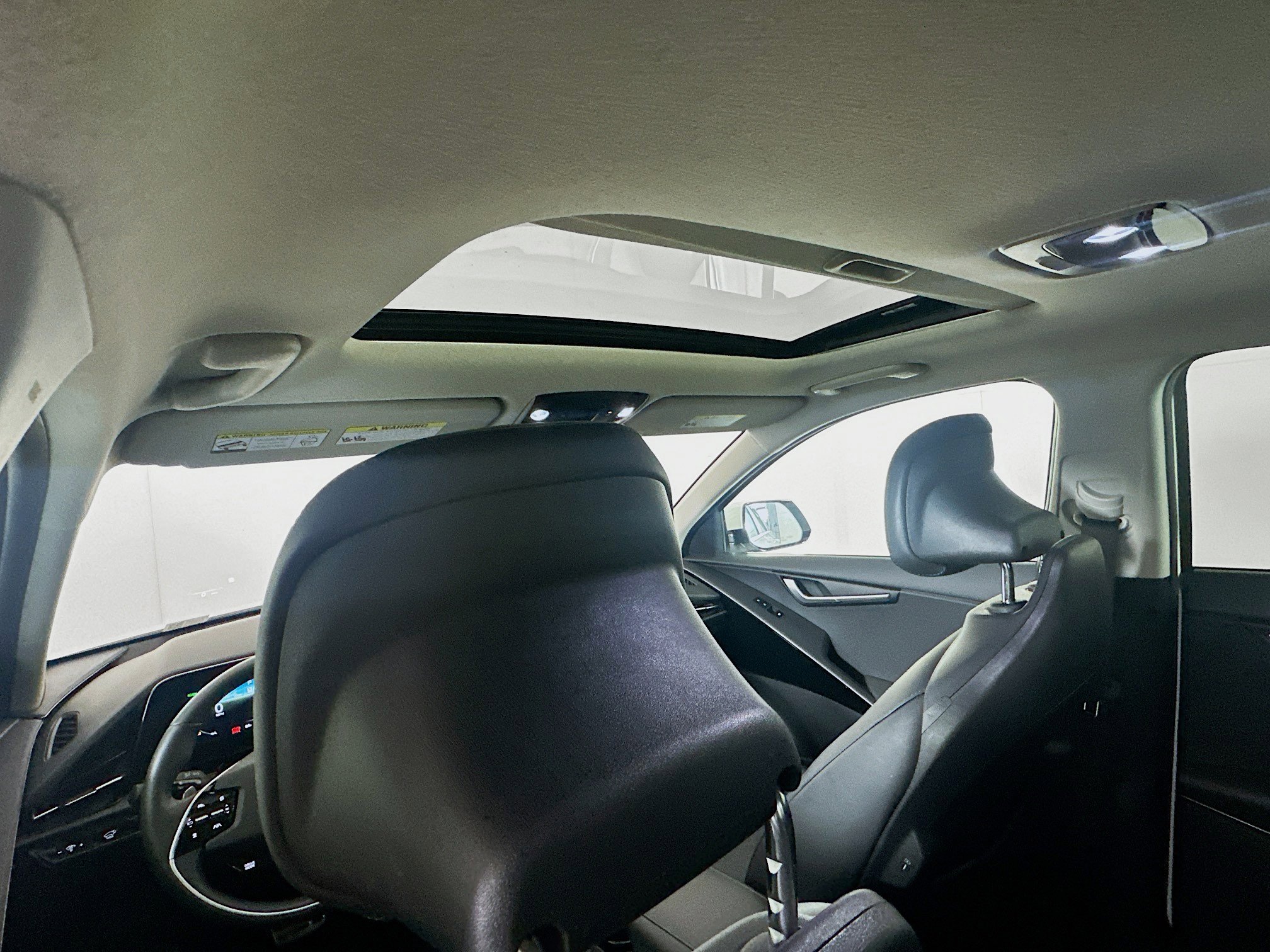 Used 2024 Kia Niro Wave w/ Wave Preserve Package image 27