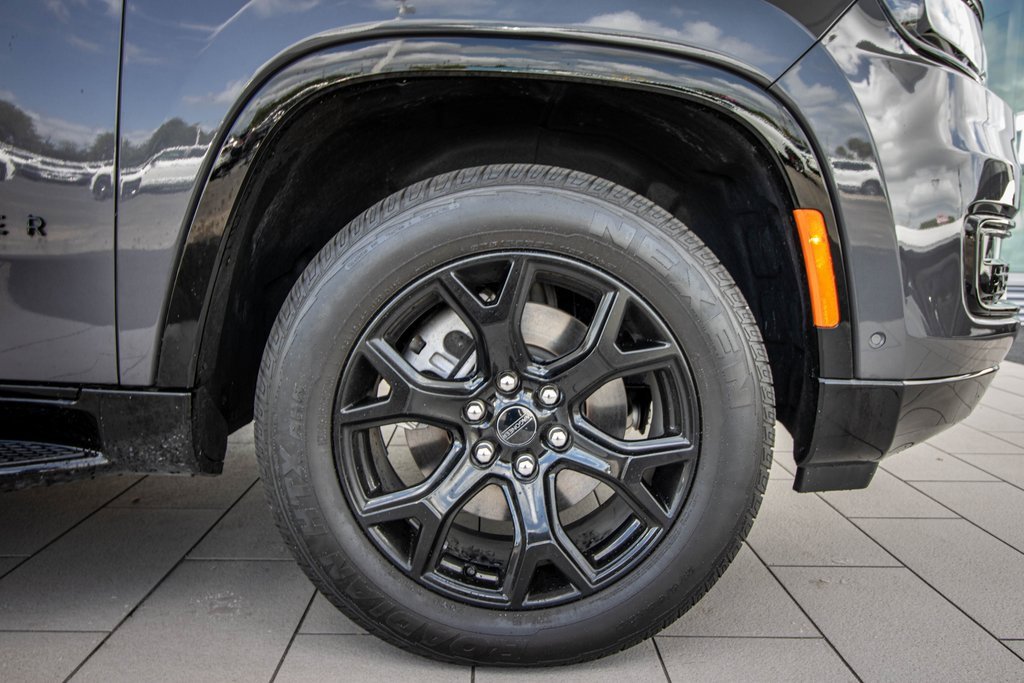 Used 2025 Jeep Wagoneer Series II image 20