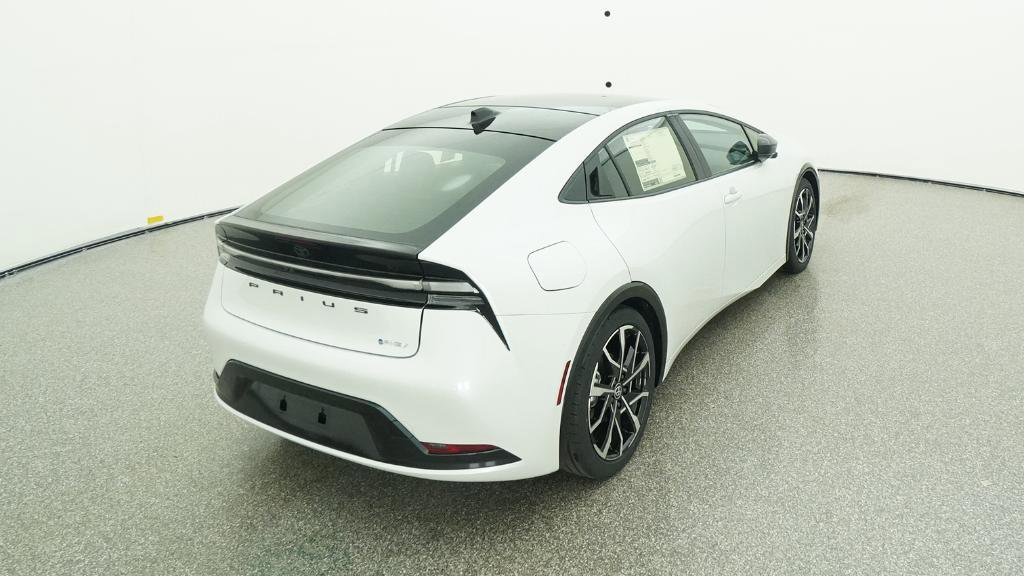 New 2026 Toyota Prius Plug-In Hybrid FWD image 35