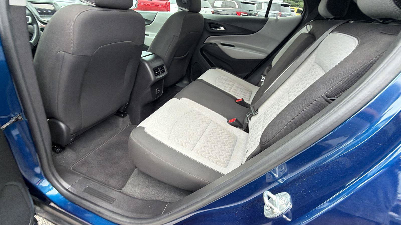 Used 2022 Chevrolet Equinox LT FWD image 21