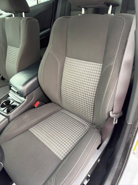 Used 2023 Dodge Charger SXT w/ Blacktop Package image 11