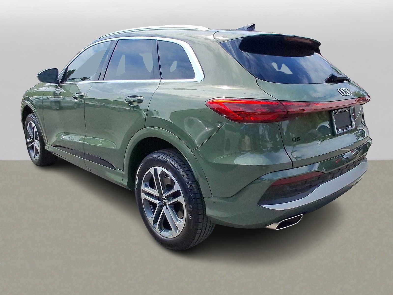 Used 2025 Audi Q5 Premium w/ Premium Plus AWD/4WD image 28