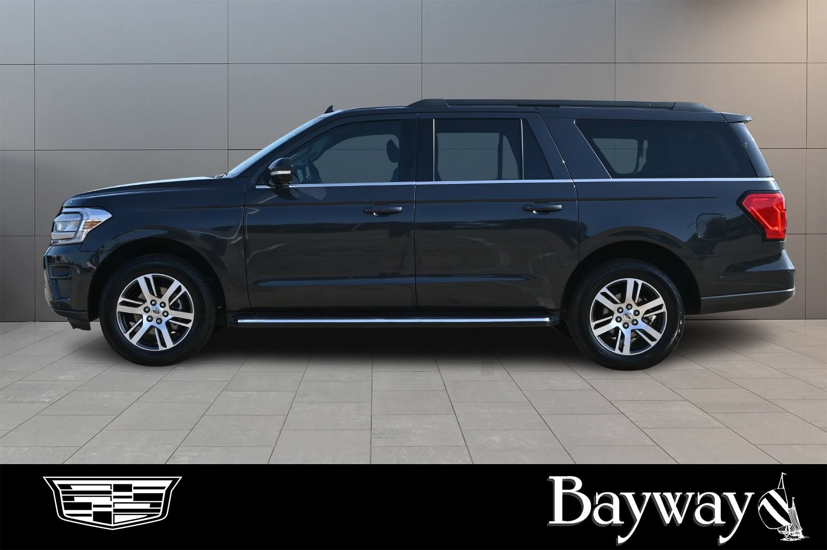Used 2022 Ford Expedition Max XLT RWD image 5