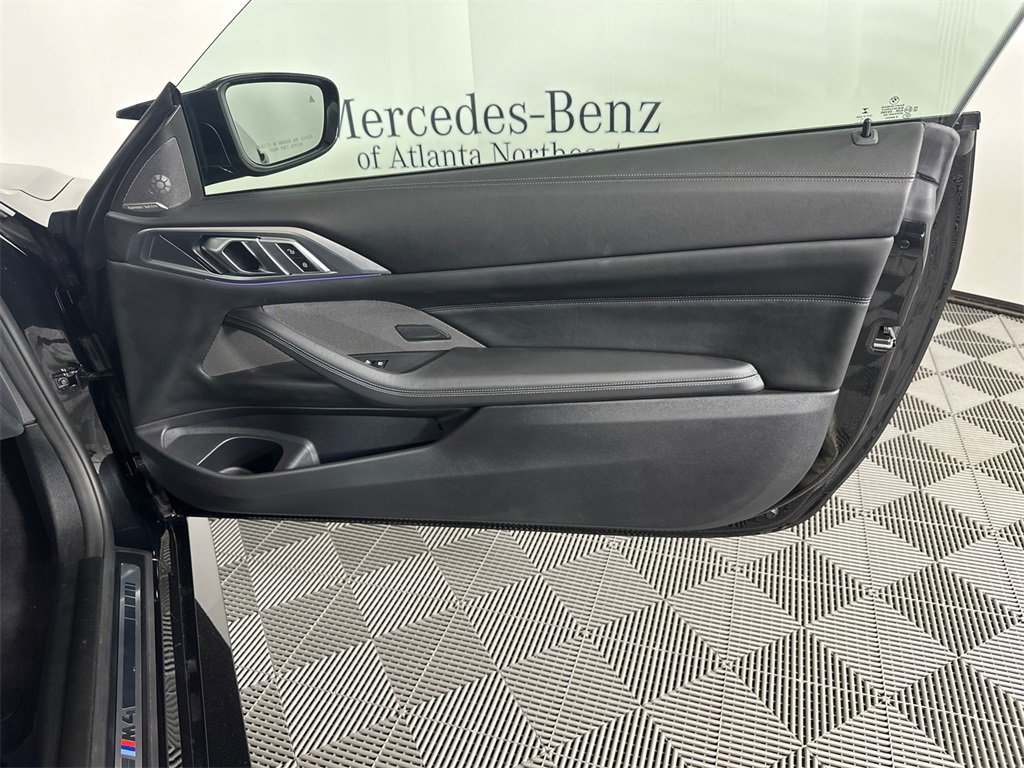 Used 2022 BMW M4 Coupe image 14