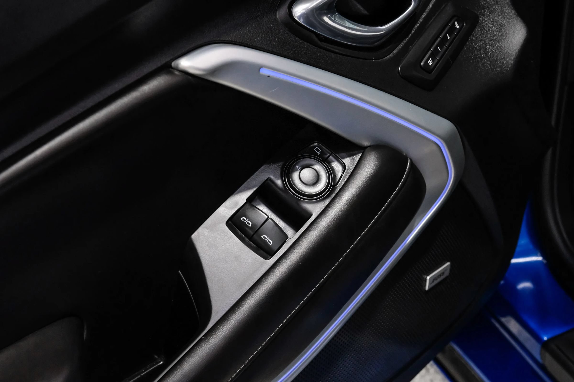 Used 2017 Chevrolet Camaro SS RWD image 44
