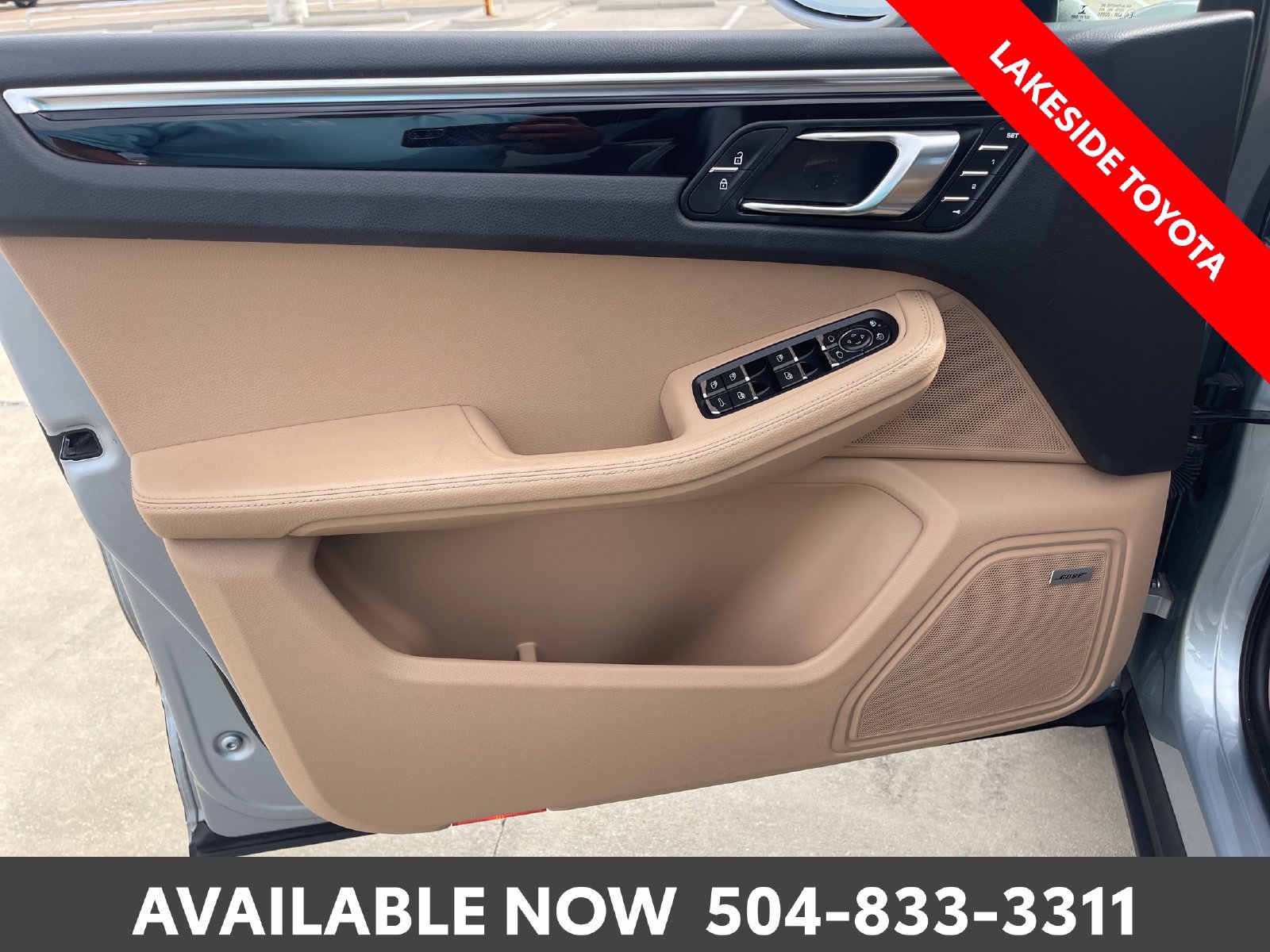 Used 2021 Porsche Macan AWD/4WD image 23