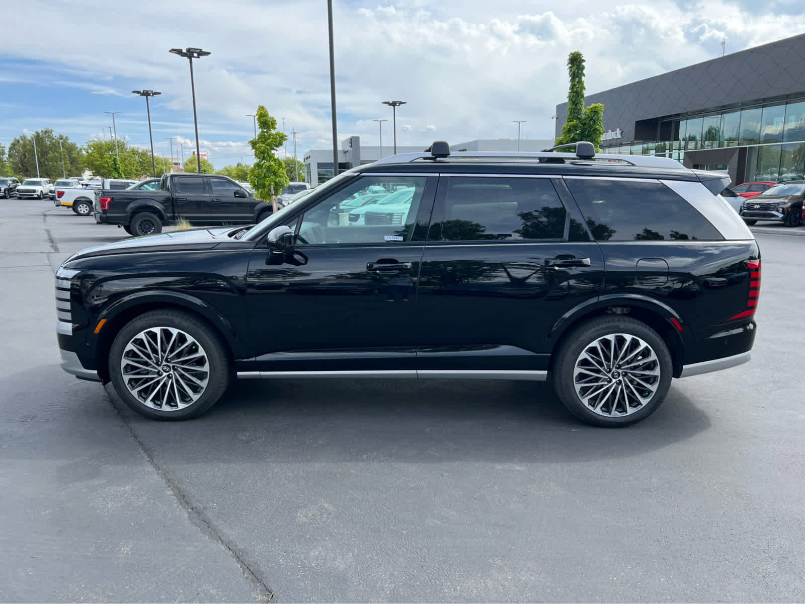 Certified 2026 Hyundai Palisade Calligraphy AWD/4WD image 12