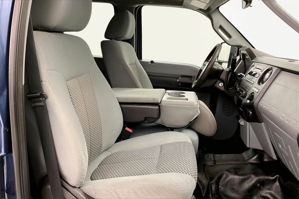 Used 2016 Ford F250 XL w/ Power Equipment Group image 23