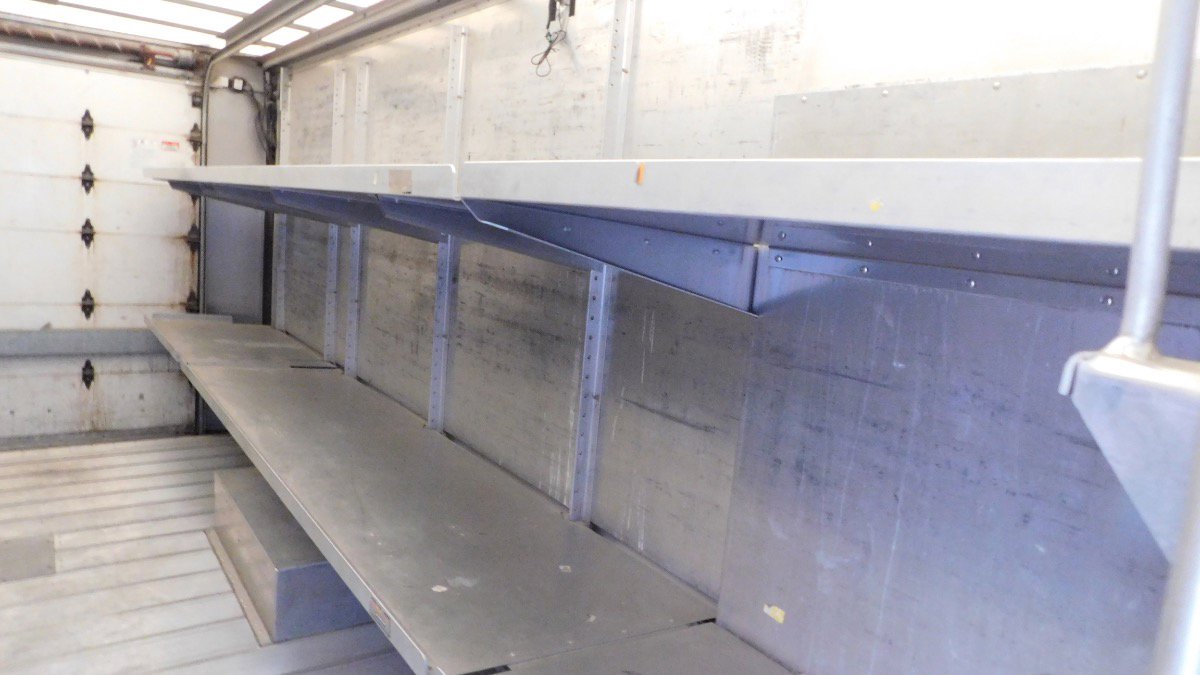 Used 2019 Ford E-450 and Econoline 450 Super Duty image 16