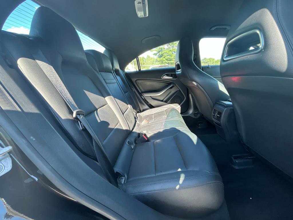 Used 2015 Mercedes-Benz CLA 250 4MATIC image 16