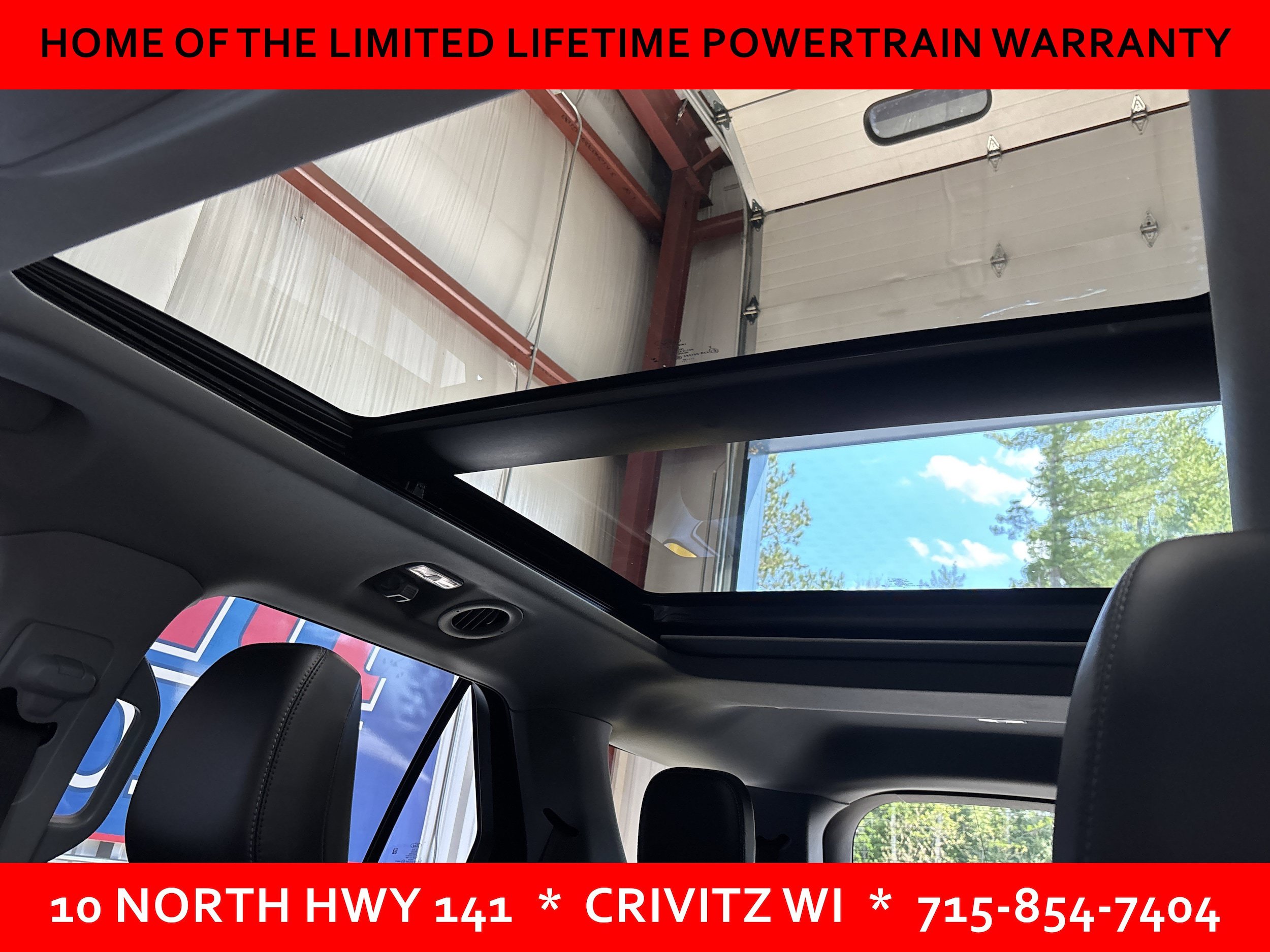Used 2024 Ford Explorer XLT w/ Equipment Group 202A AWD/4WD image 15