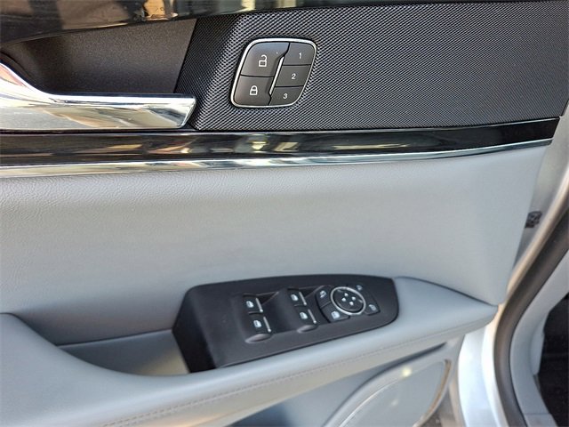 Used 2022 Lincoln Nautilus Reserve image 14