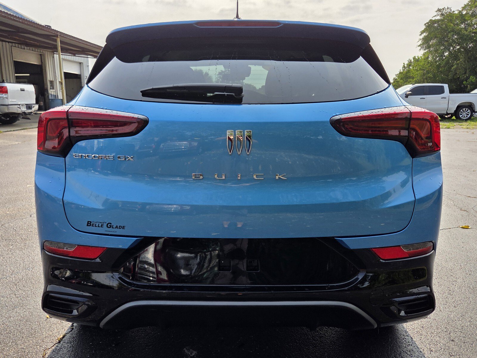 Certified 2025 Buick Encore GX Sport Touring w/ Comfort Package FWD image 4