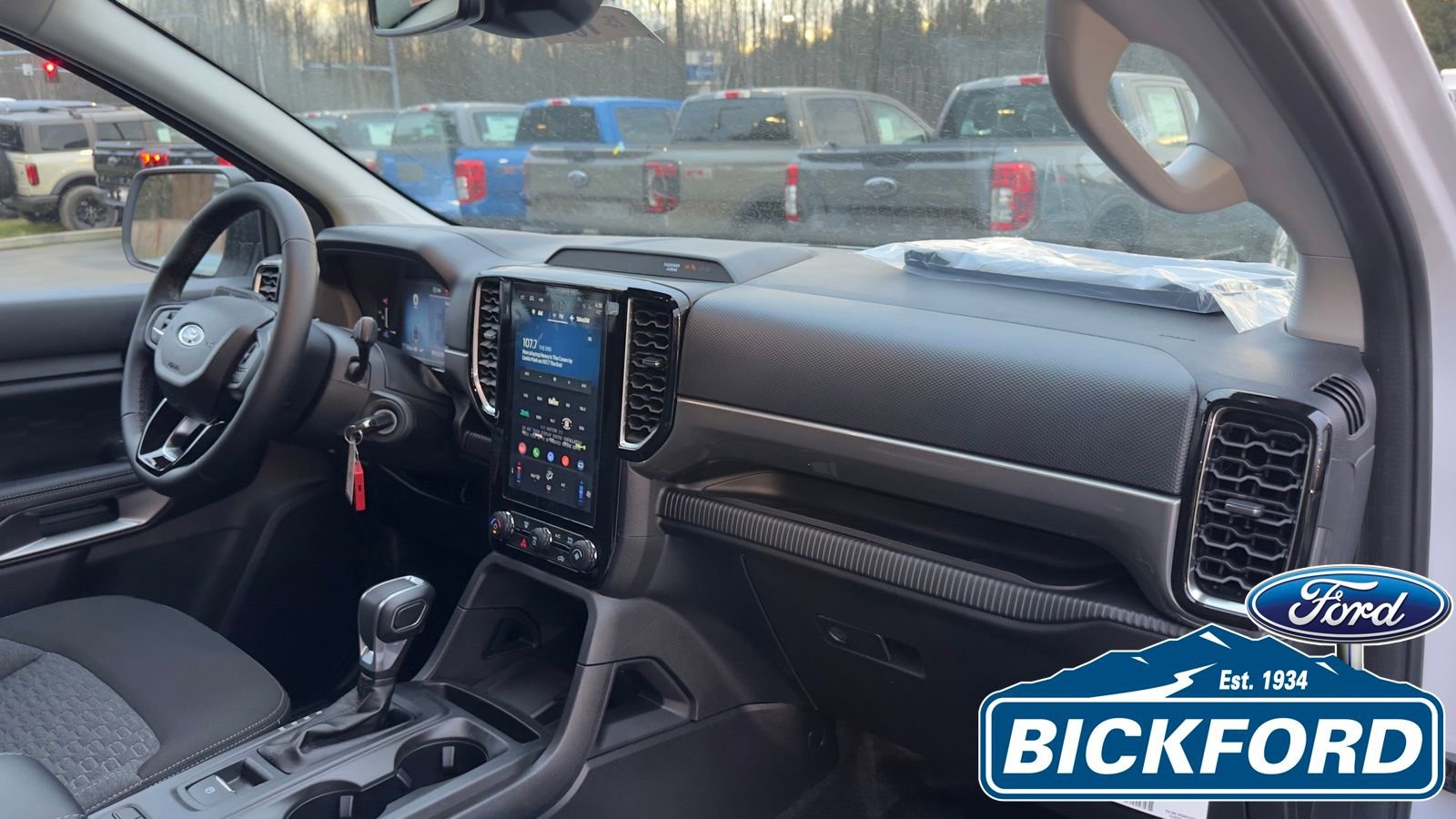 New 2025 Ford Ranger XLT w/ FX4 Off-Road Package AWD/4WD image 12