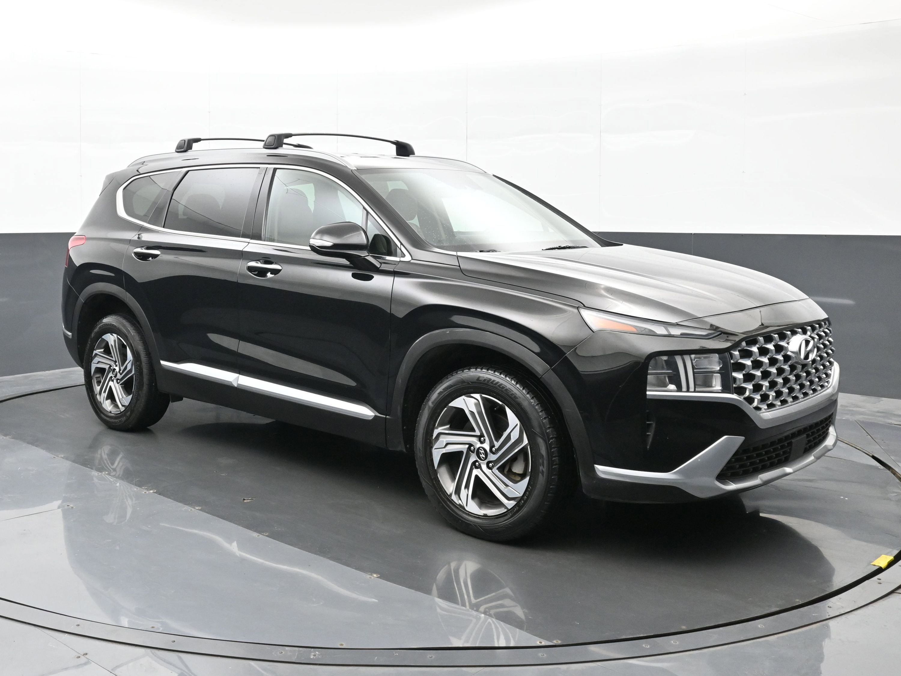Certified 2022 Hyundai Santa Fe SEL w/ Convenience Package AWD/4WD image 6