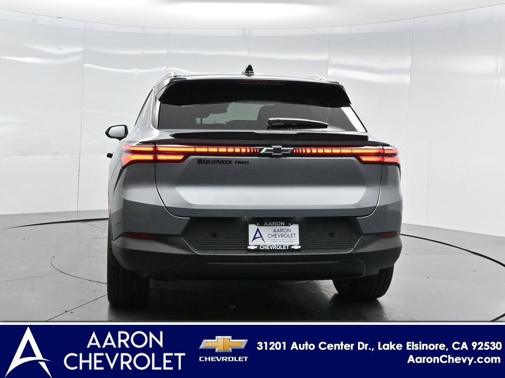 New 2026 Chevrolet Equinox EV LT w/ LPO, Blackout Package AWD/4WD image 45