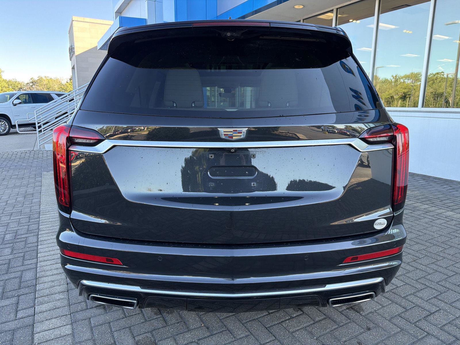 Used 2020 Cadillac XT6 Premium Luxury FWD image 4