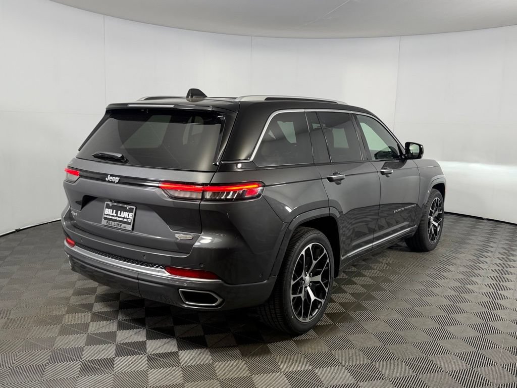 Certified 2022 Jeep Grand Cherokee Summit AWD/4WD image 9