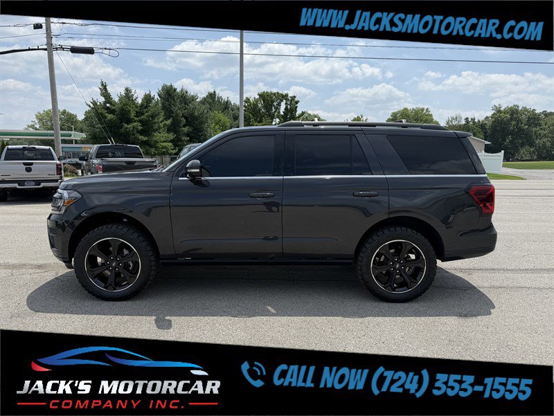 Used 2024 Ford Expedition Limited image 55