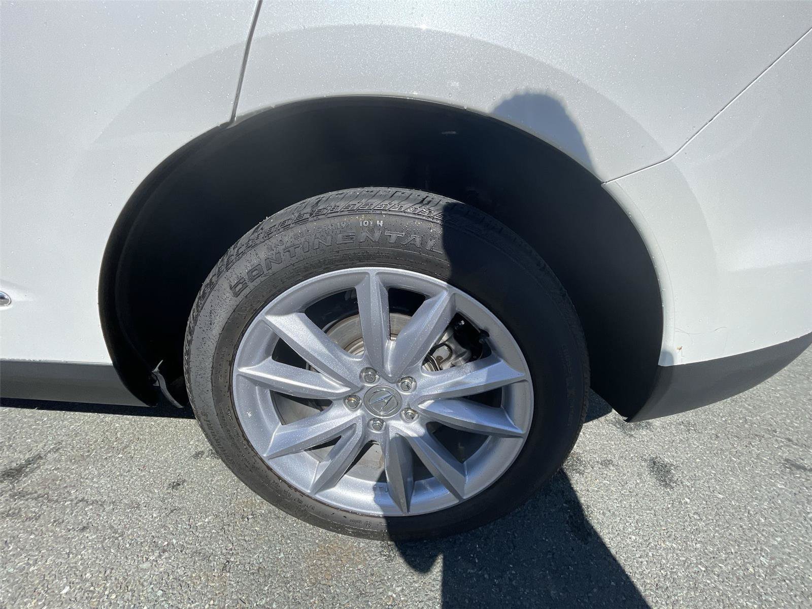 Used 2024 Acura RDX SH-AWD image 25