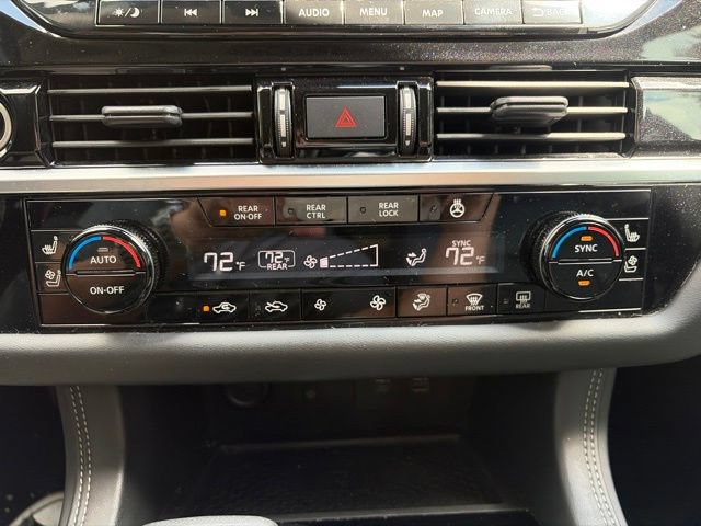 Used 2023 Nissan Pathfinder Platinum w/ Black Appearance Package AWD/4WD image 38