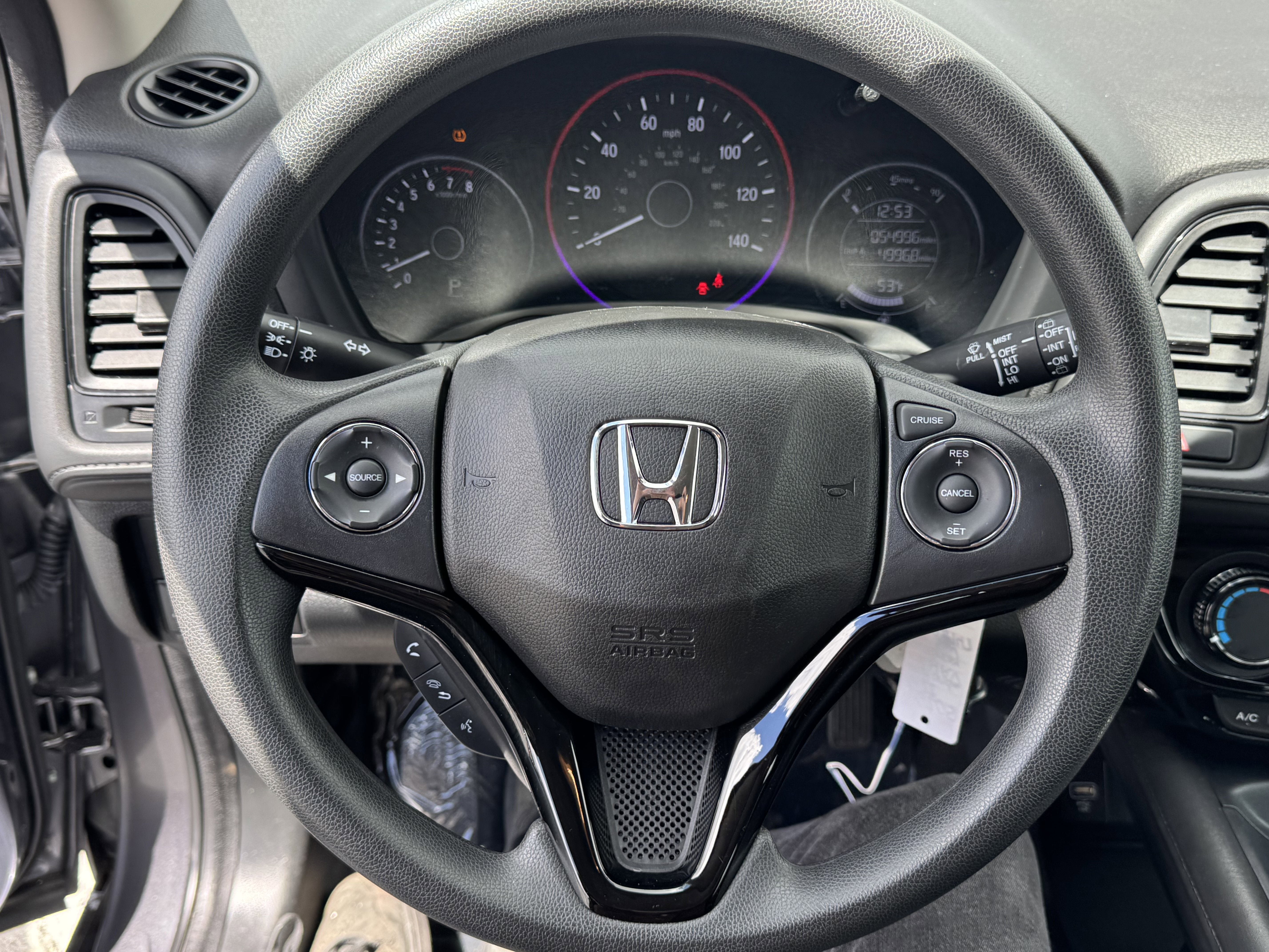 Used 2022 Honda HR-V LX image 17