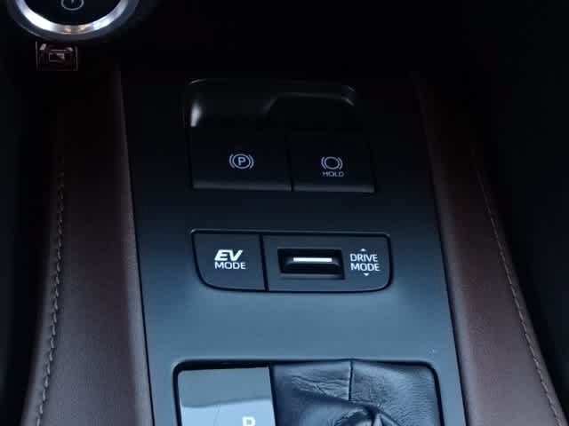 Certified 2023 Toyota Venza Limited AWD/4WD image 33