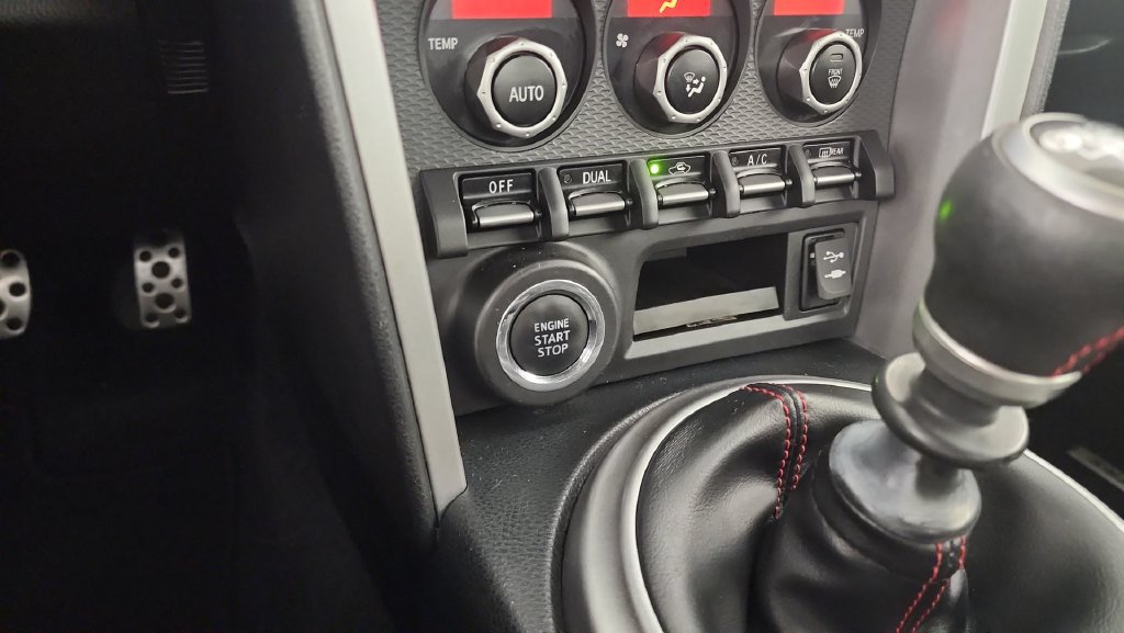 Used 2013 Scion FR-S 10 Series RWD image 19