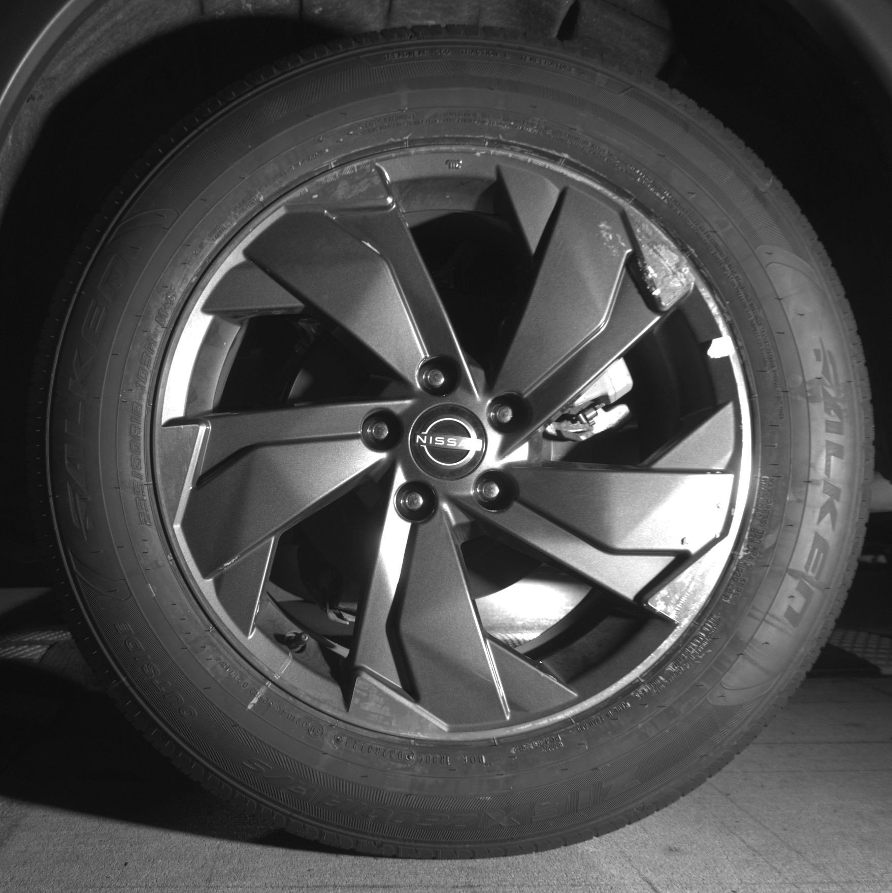Used 2025 Nissan Rogue SV FWD image 14
