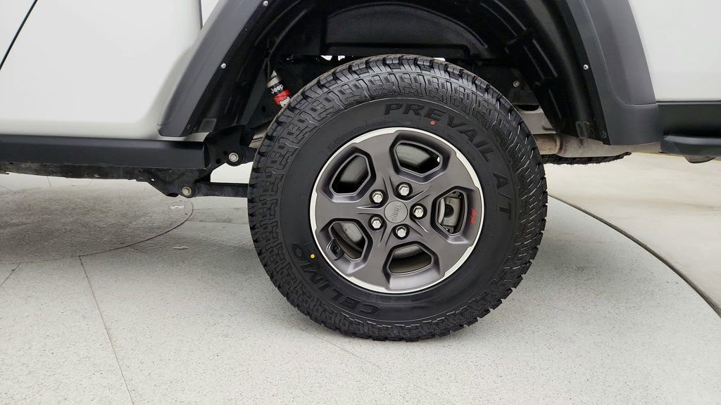 Used 2021 Jeep Gladiator Rubicon image 9