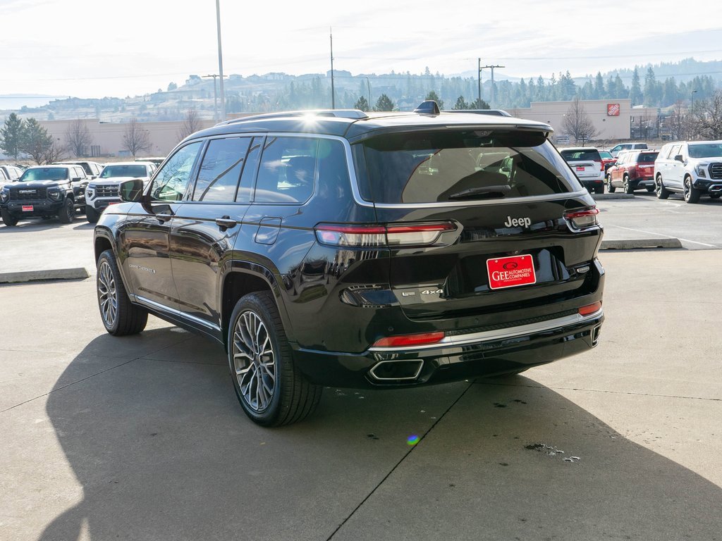 Used 2021 Jeep Grand Cherokee L Summit image 5