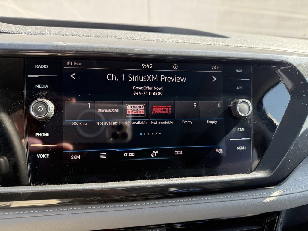 Certified 2024 Volkswagen Taos SEL image 9