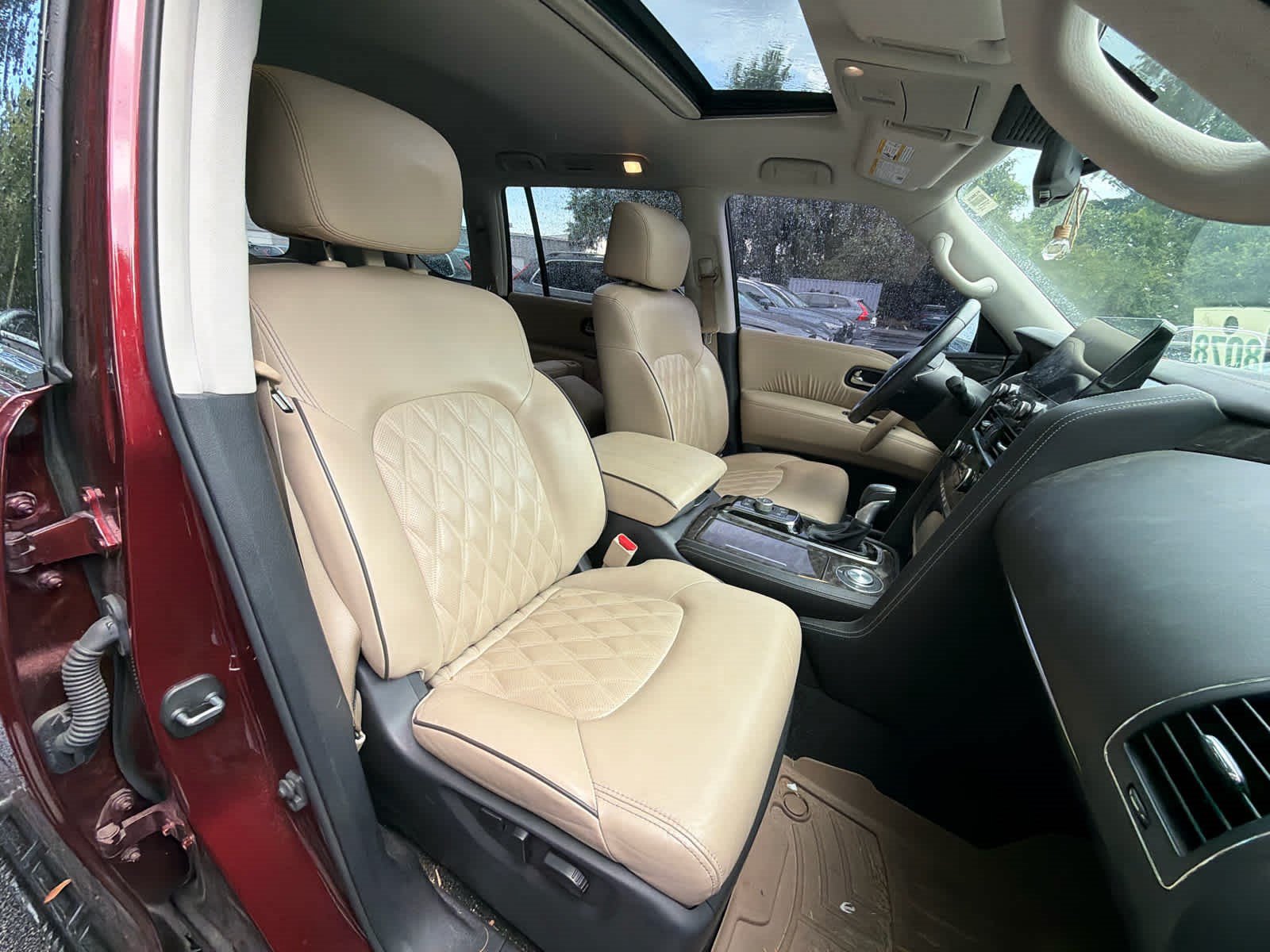 Used 2022 Nissan Armada Platinum w/ Captain's Chairs Package RWD image 55