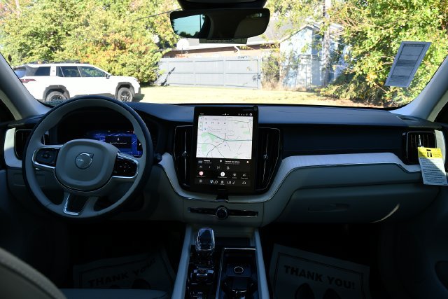 New 2027 Volvo XC60 B5 Ultra AWD/4WD image 19