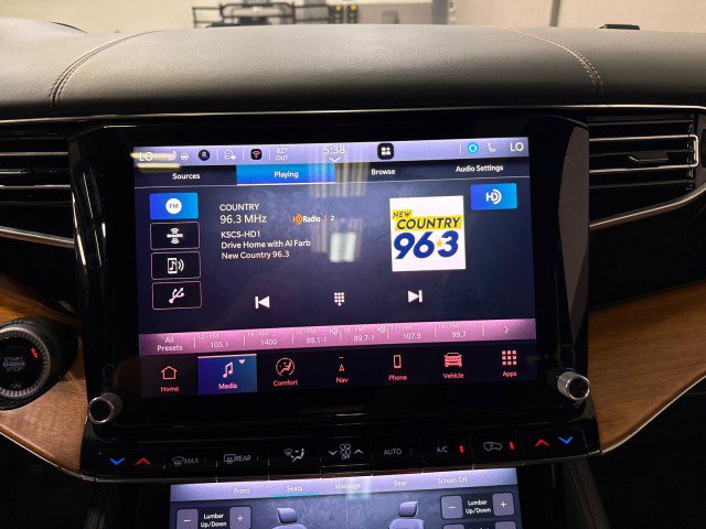 Used 2022 Jeep Grand Wagoneer Series II w/ Premium Group II image 29