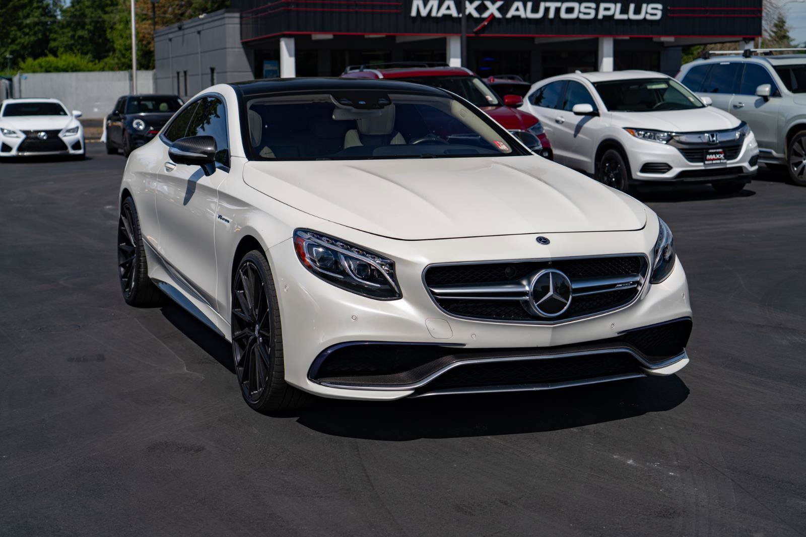 Used 2015 Mercedes-Benz S 63 AMG 4MATIC Coupe image 2