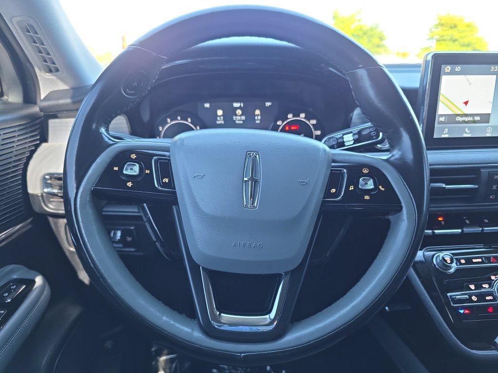 Used 2021 Lincoln Corsair AWD w/ Rear Removable Package Tray image 19