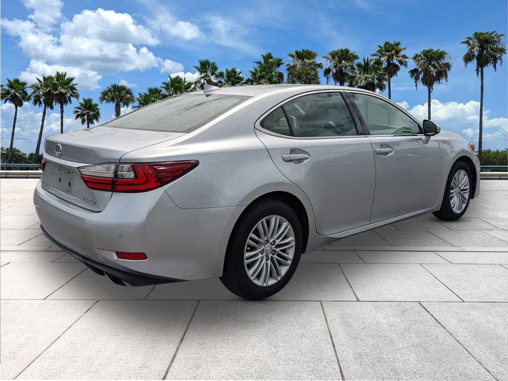 Used 2017 Lexus ES 350 w/ Premium Package image 7