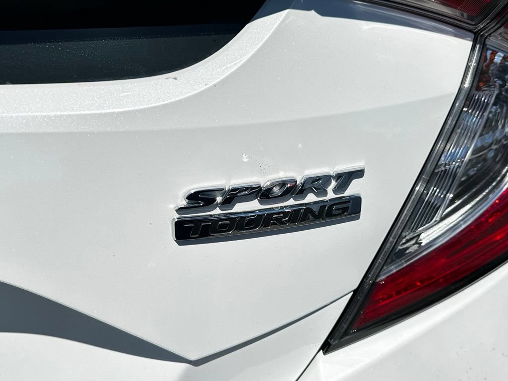 Used 2019 Honda Civic Sport Touring image 8