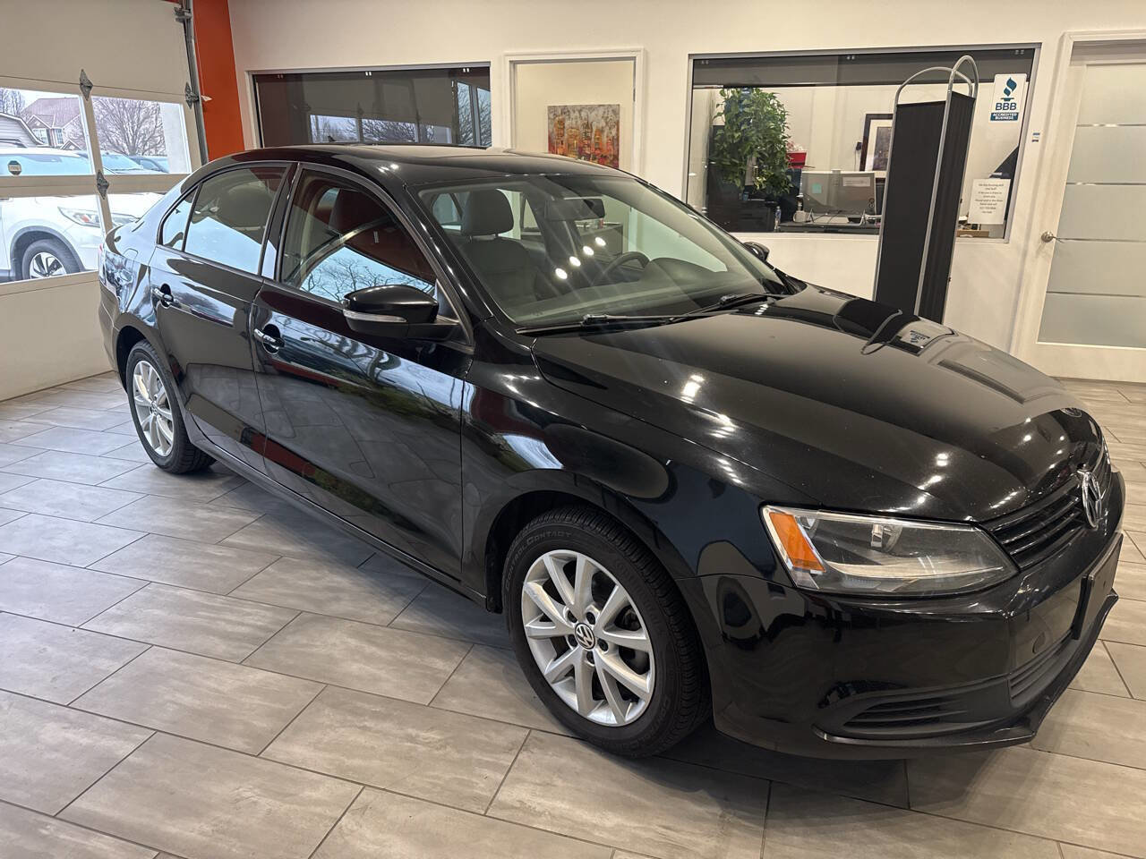 Used 2012 Volkswagen Jetta SE image 3