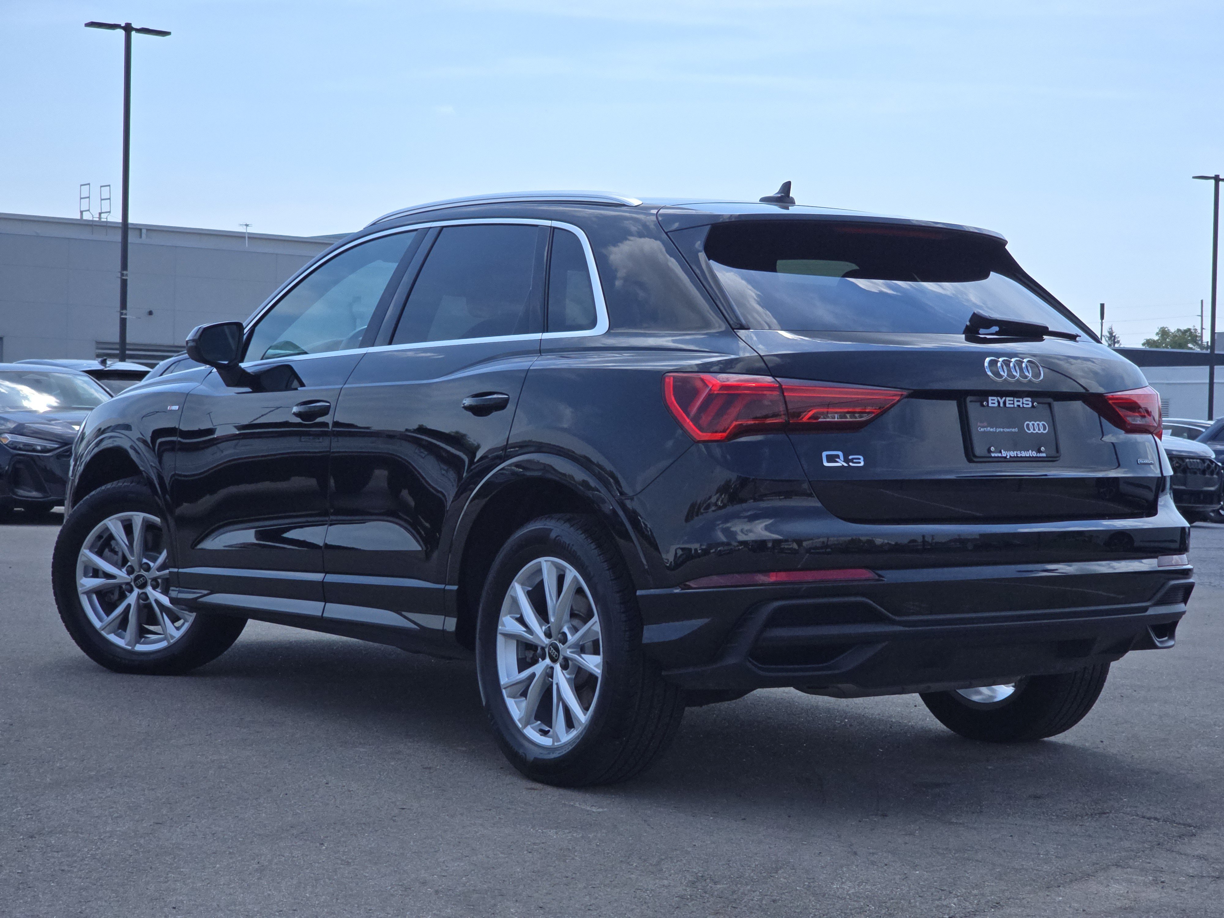Certified 2024 Audi Q3 2.0T Premium Plus AWD/4WD image 5